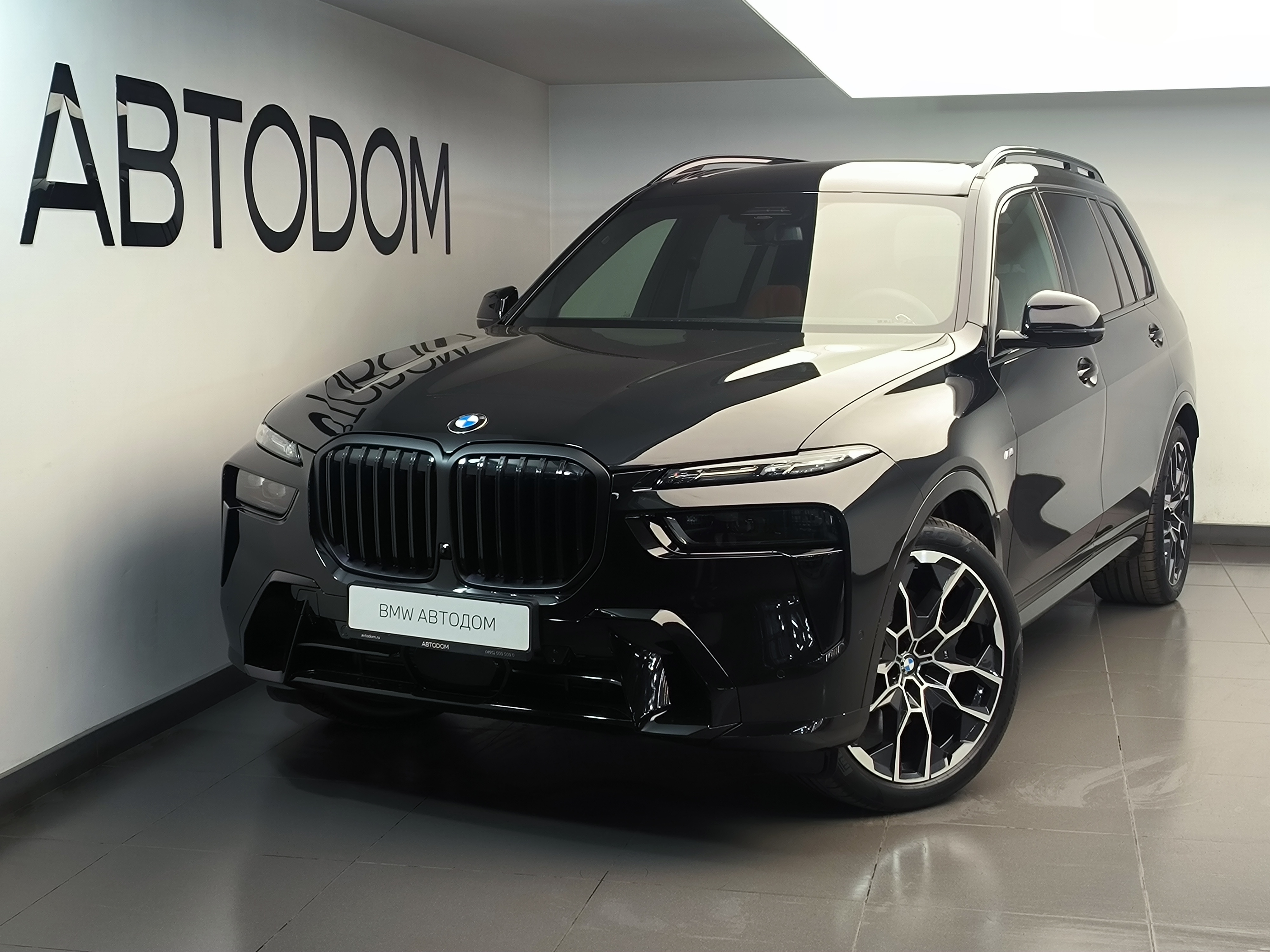 BMW X7 I (G07) [рестайлинг] 3.0 AT 4WD (381 л.с.) xDrive40i Чёрный 2026 