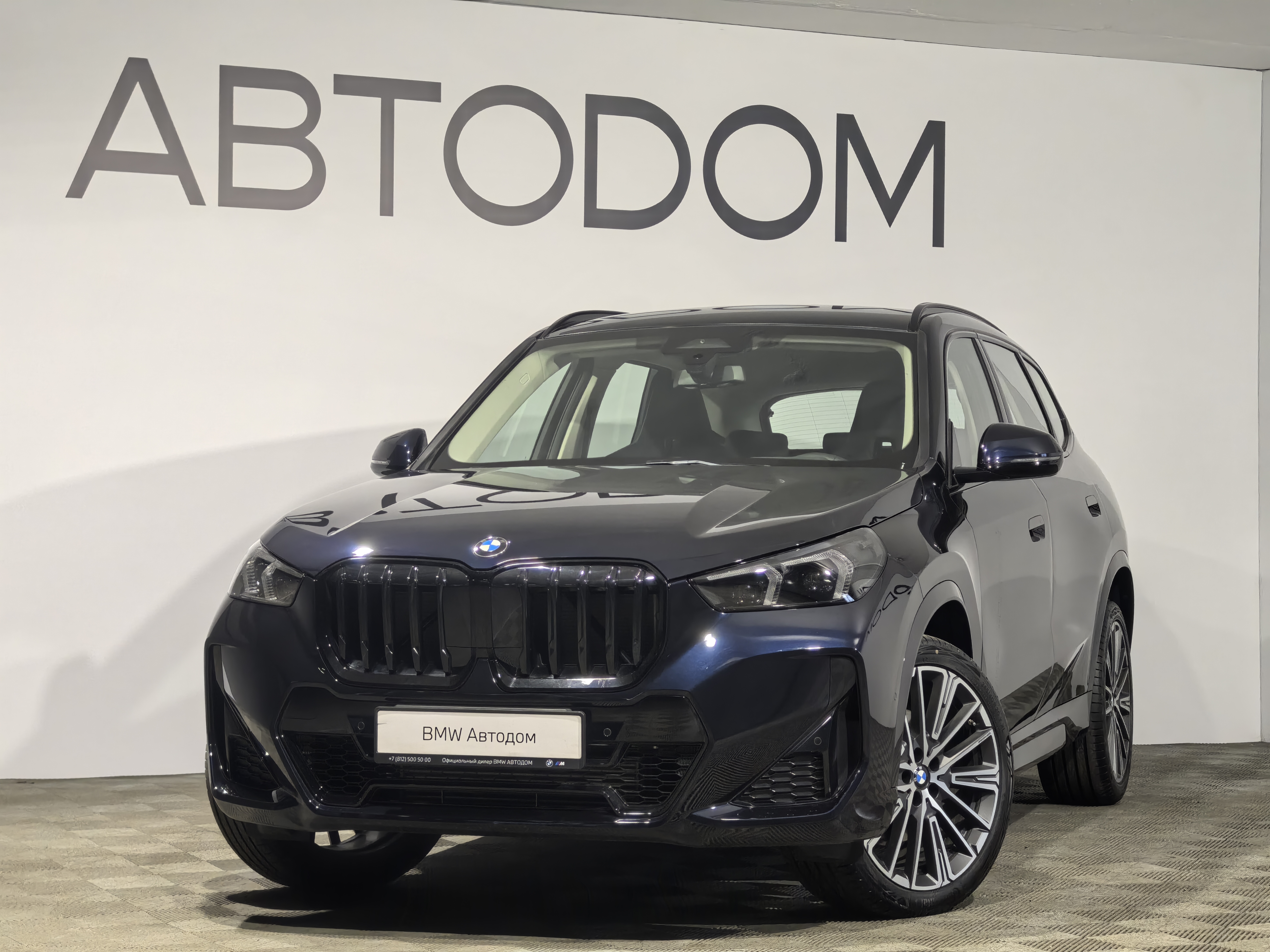 BMW X1 III поколение (U11) 2.0 AMT 4WD (204 л.с.) Base Чёрный 2025 