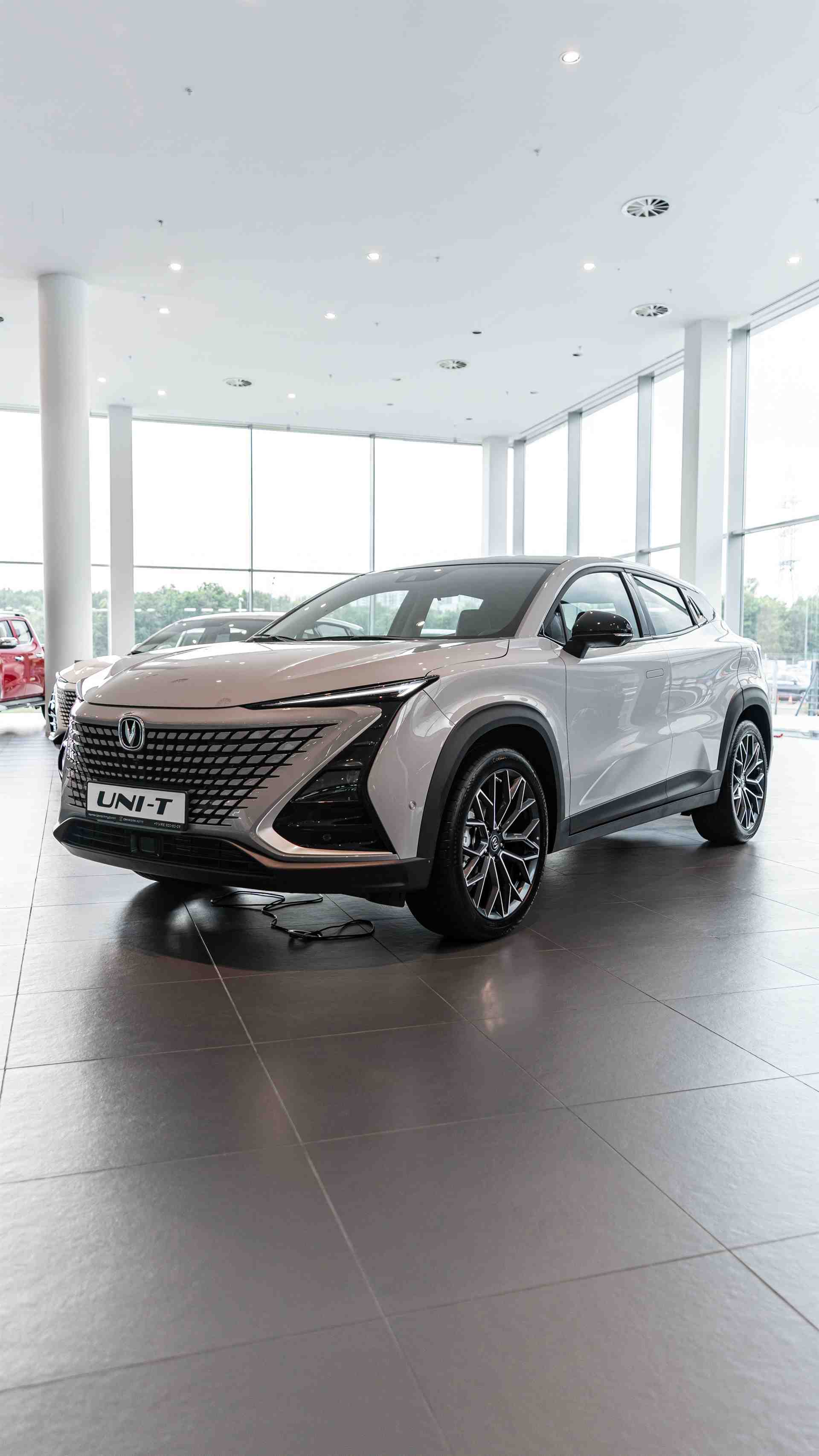 Автомобиль Changan UNI-T I поколение 1.5 AMT (167 л.с.) Tech Серый 2024 