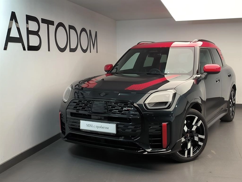 Автомобиль MINI Countryman III поколение (U25) John Cooper Works 2.0 AMT 4WD (300 л.с.) John Cooper Works Trim Чёрный 2024 с пробегом 6 876 км