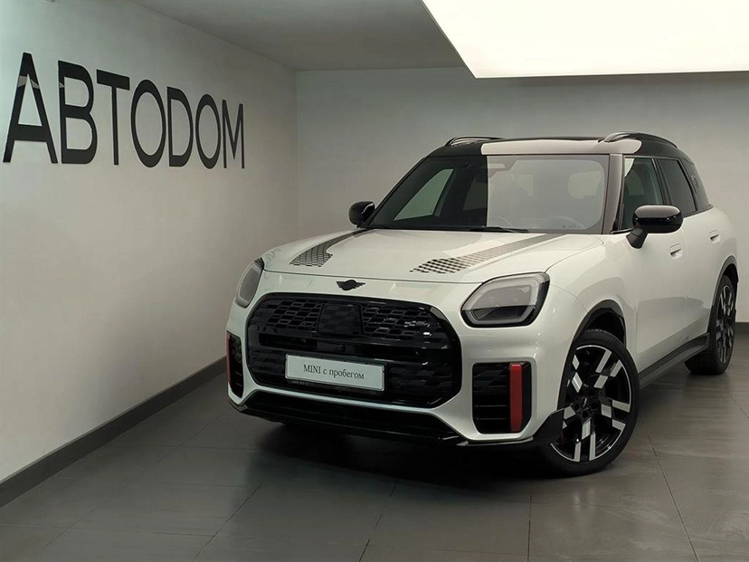 Автомобиль MINI Countryman III поколение (U25) John Cooper Works 2.0 AMT 4WD (300 л.с.) John Cooper Works Trim Белый 2024