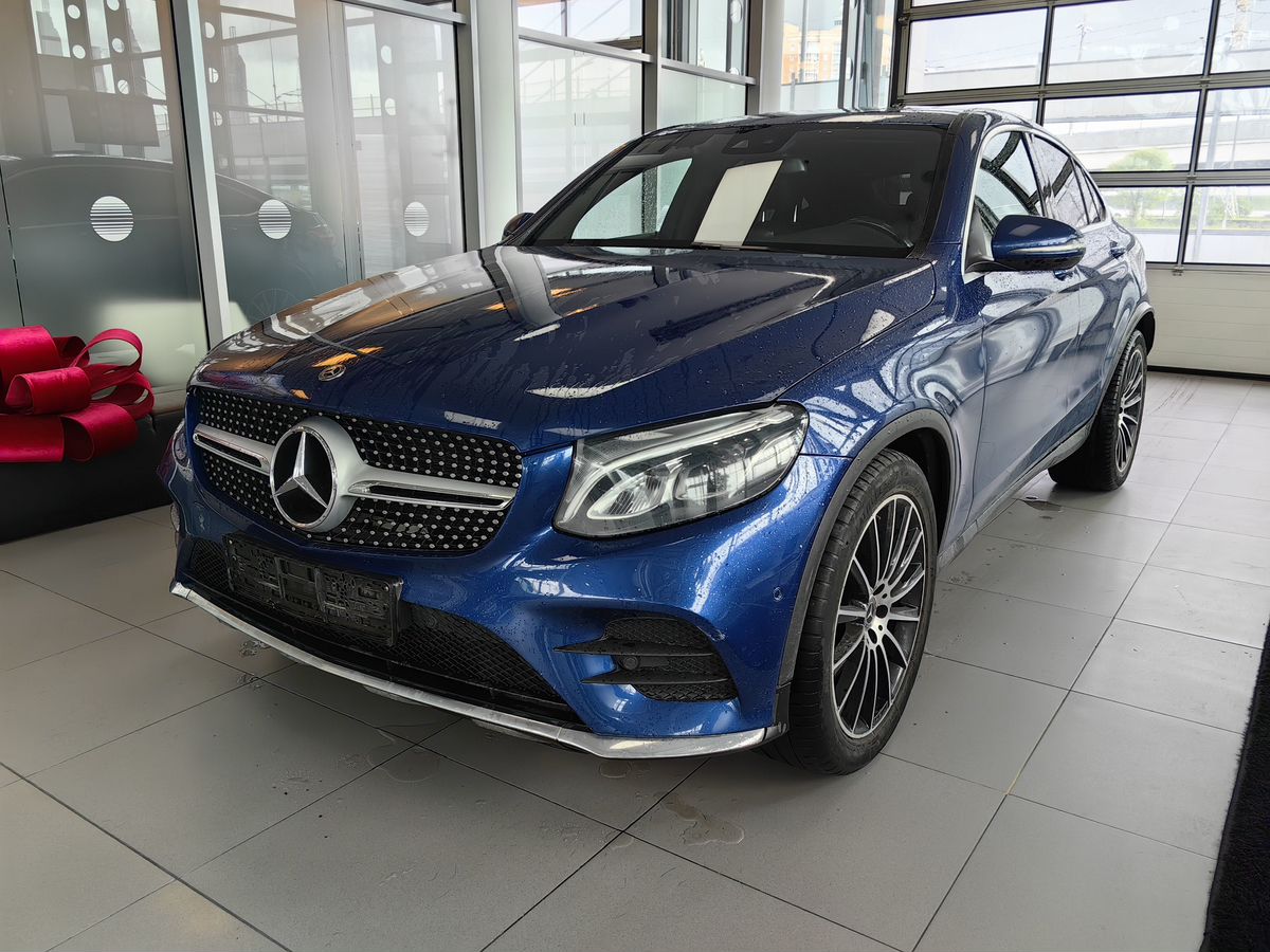 Mercedes-Benz GLC coupe I поколение (C253) 300 2.0 AT 4Matic (245 л.с.) Sport Синий 2018 с пробегом 129 048 км