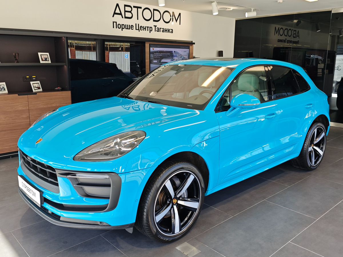 Автомобиль Porsche Macan I [2-й рестайлинг] 2.0 AMT 4WD (265 л.с.) Base Голубой 2021 с пробегом 46 876 км