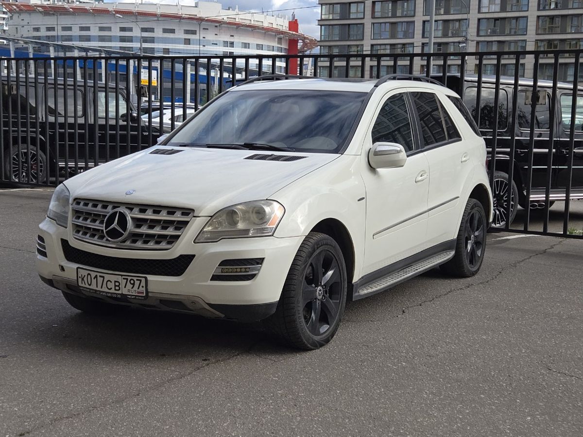 Mercedes-Benz M-Класс II (W164) [рестайлинг] 350 3.0d AT 4Matic (211 л.с.) Base Белый 2008 с пробегом 337 668 км