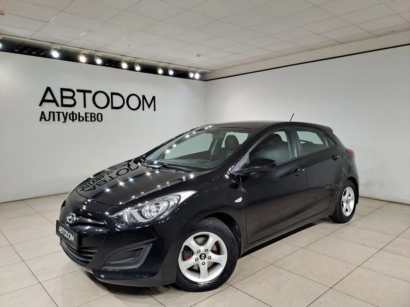 Hyundai i30 II поколение (GD) 1.6 AT (130 л.с.) Comfort Чёрный 2012 с пробегом 68 200 км