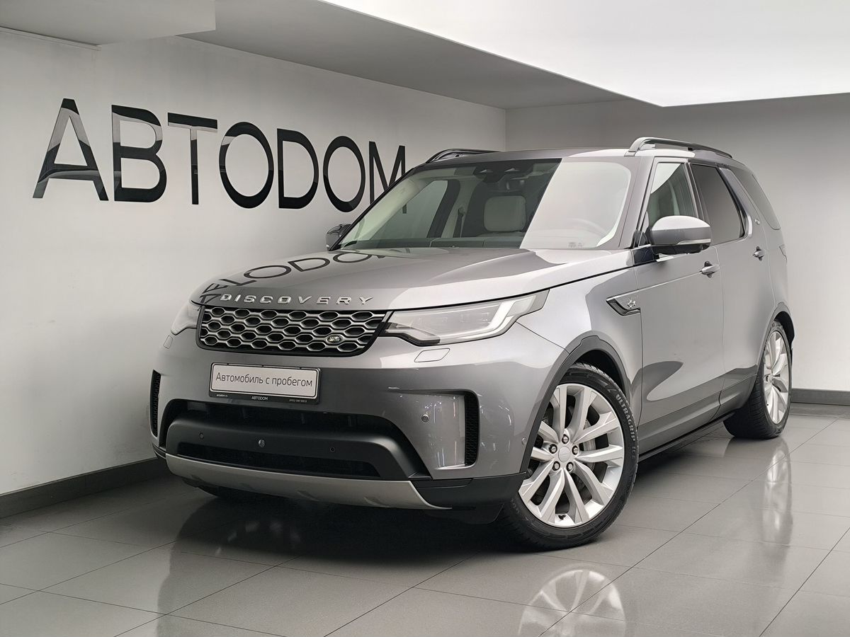 Автомобиль Land Rover Discovery V [рестайлинг] 3.0d AT 4WD (249 л.с.) Base Белый 2022 с пробегом 40 550 км