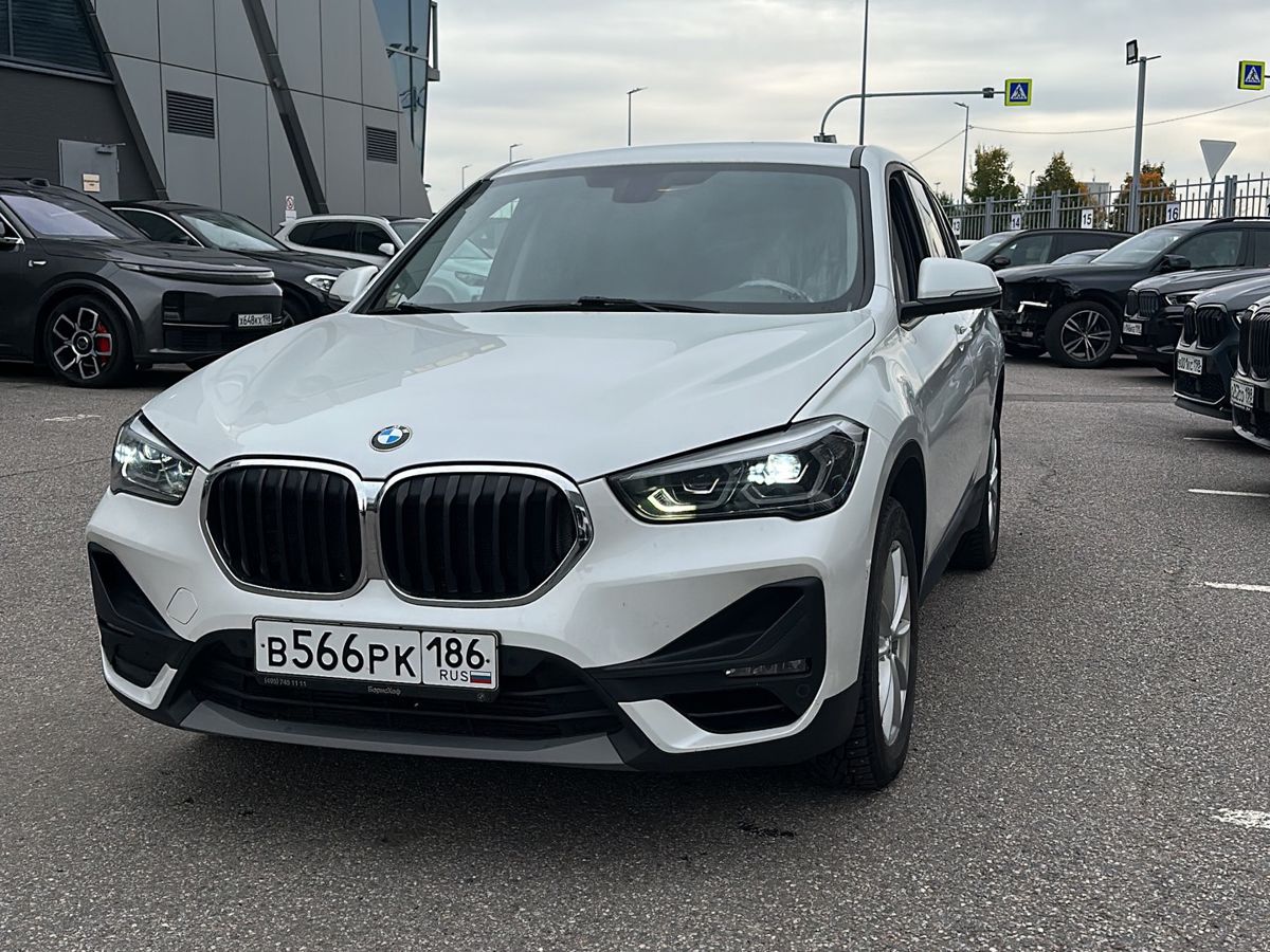 BMW X1 II (F48) [рестайлинг] 1.5 AMT (140 л.с.) SE Белый 2020 с пробегом 40 970 км