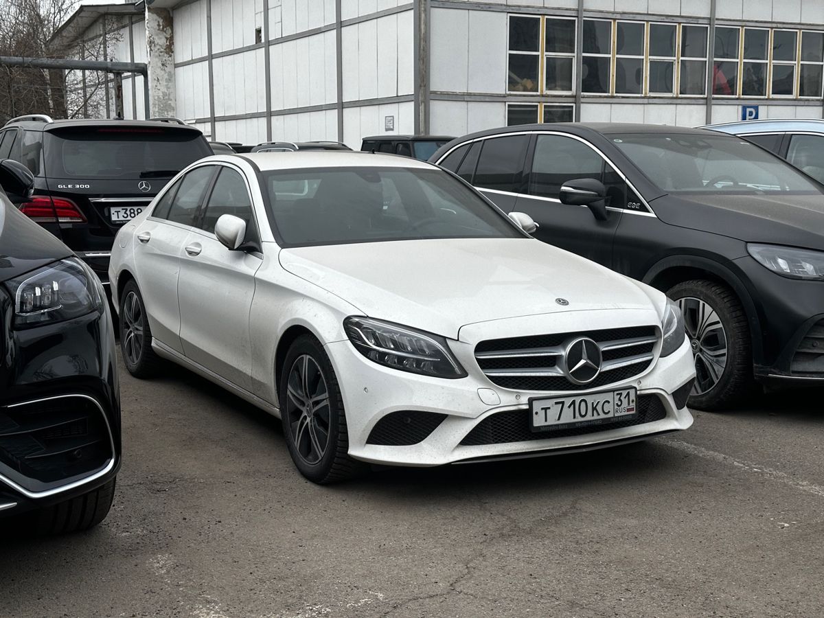 Автомобиль Mercedes-Benz C-Класс IV (W205/S205/C205) [рестайлинг] 180 1.5 AT (150 л.с.) Premium Белый 2020 с пробегом 78 000 км