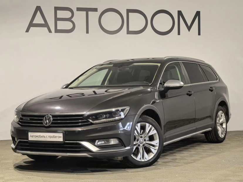Volkswagen Passat VIII поколение (B8) 2.0 AMT 4WD (220 л.с.) Alltrack Чёрный 2018 с пробегом 113 992 км