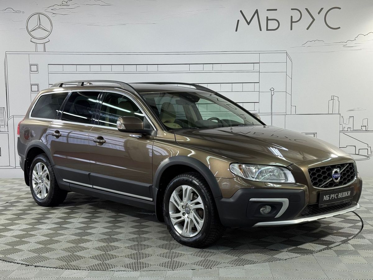 Автомобиль Volvo XC70 II [рестайлинг] 2.4d AT 4WD (181 л.с.) Summum Коричневый 2015 с пробегом 116 040 км