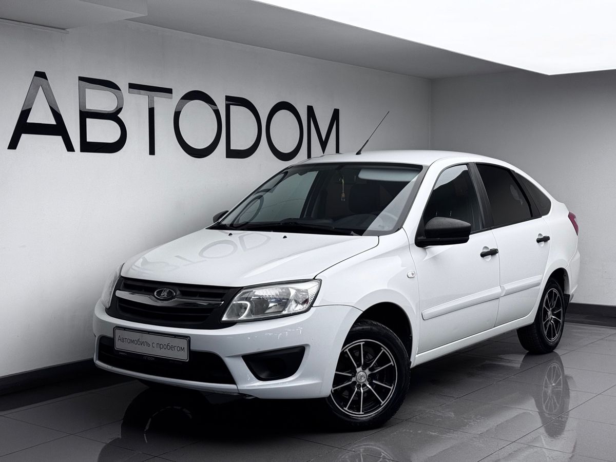 Lada (ВАЗ) Granta I поколение 1.6 MT (87 л.с.) Standard 21911-50-710 Белый 2017 с пробегом 101 974 км