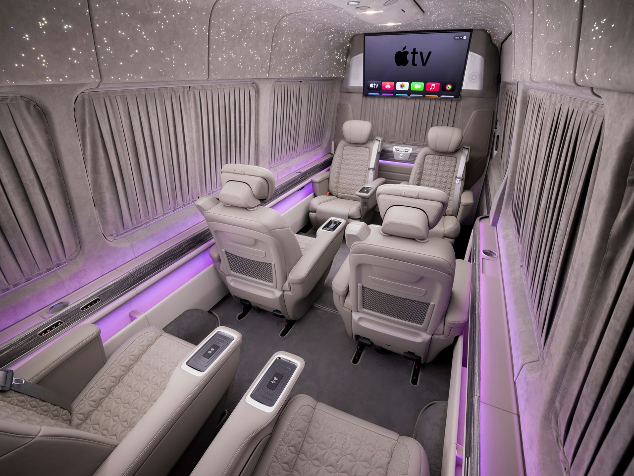 Коммерческий транспорт Mercedes-Benz Sprinter III поколение (W907/W910) 2.1d AT L3H2 3.5т. (190 л.с.) Business Jet Чёрный 2024 