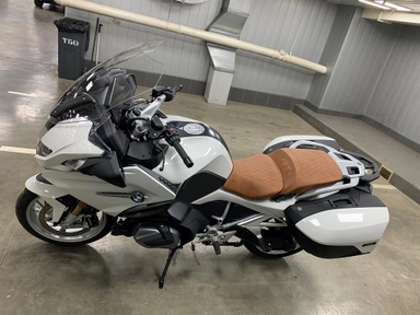 Мотоцикл BMW Motorrad R 1250 RT II поколение R 1250 RT Base Белый 2022 новый