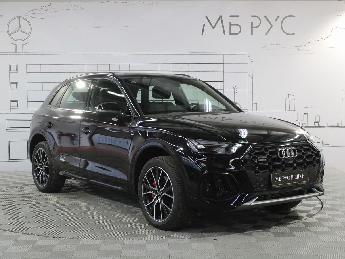 Автомобиль Audi Q5 II (FY) [рестайлинг] 2.0 AMT 4WD (245 л.с.) Luxury Dynamic Чёрный 2025 с пробегом 30 км
