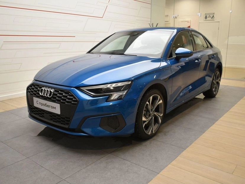 Автомобиль Audi A3 IV поколение (8Y) 1.4 AT (150 л.с.) Advance Синий 2021 с пробегом 4 744 км