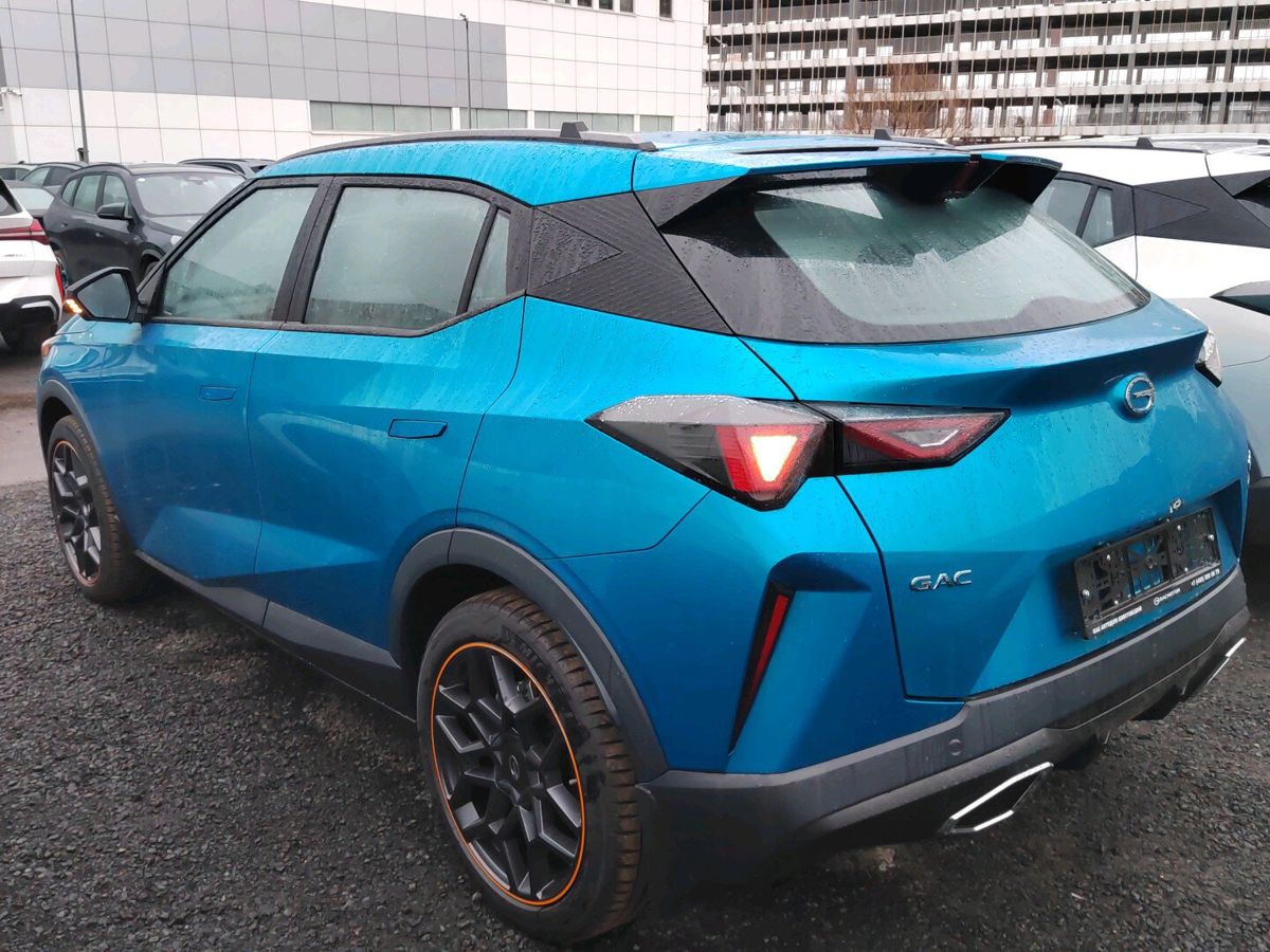 Автомобиль GAC GS3 II поколение 1.5 AMT (170 л.с.) GB R-Style Синий 2024 с пробегом 8 км