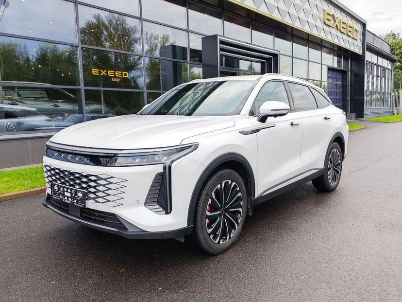 EXEED RX I поколение 2.0 AMT 4WD (249 л.с.) Platinum Белый 2023 с пробегом 83 362 км
