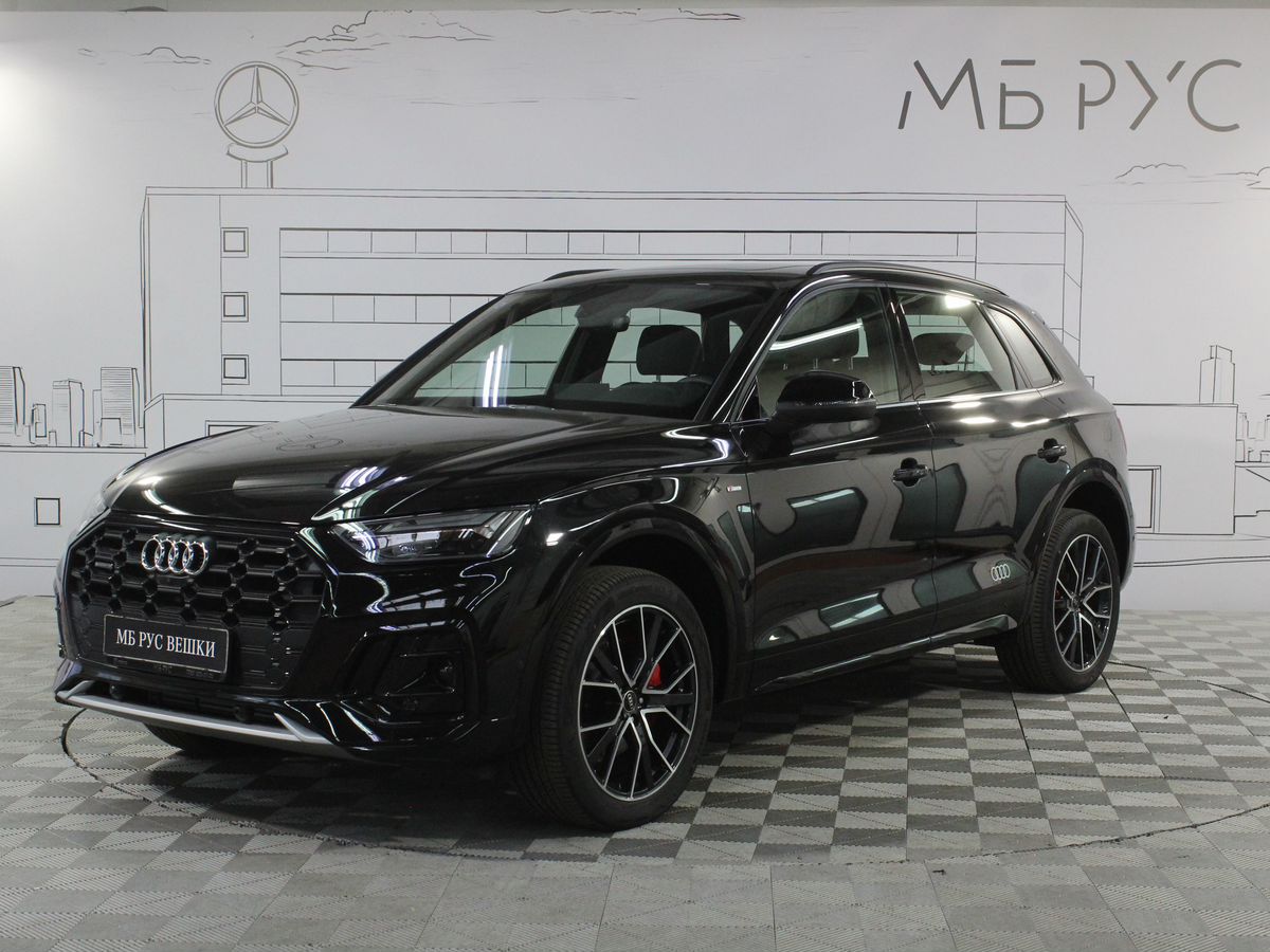 Автомобиль Audi Q5 II (FY) [рестайлинг] 2.0 AMT 4WD (245 л.с.) Luxury Dynamic Чёрный 2025 с пробегом 30 км