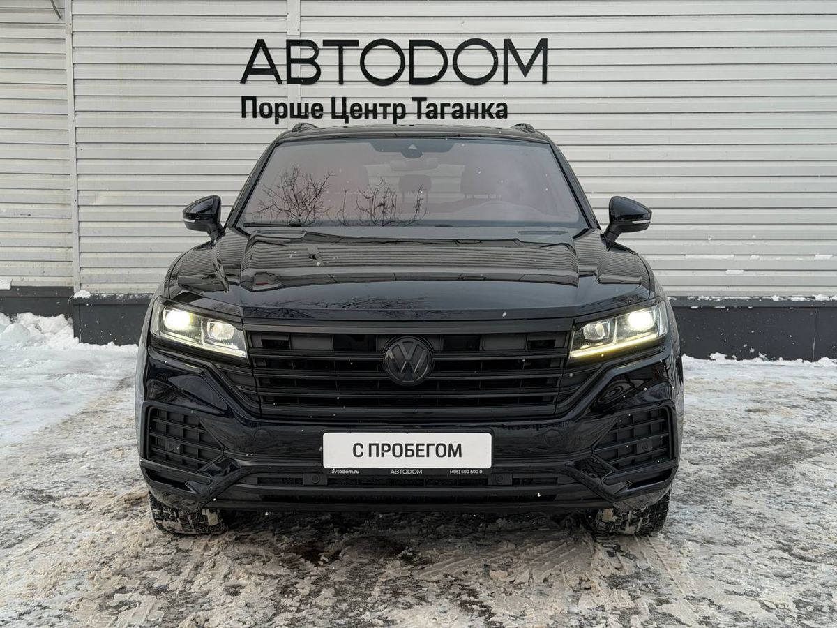 Автомобиль Volkswagen Touareg III поколение 3.0d AT 4WD (249 л.с.) Business Чёрный 2019 с пробегом 202 043 км