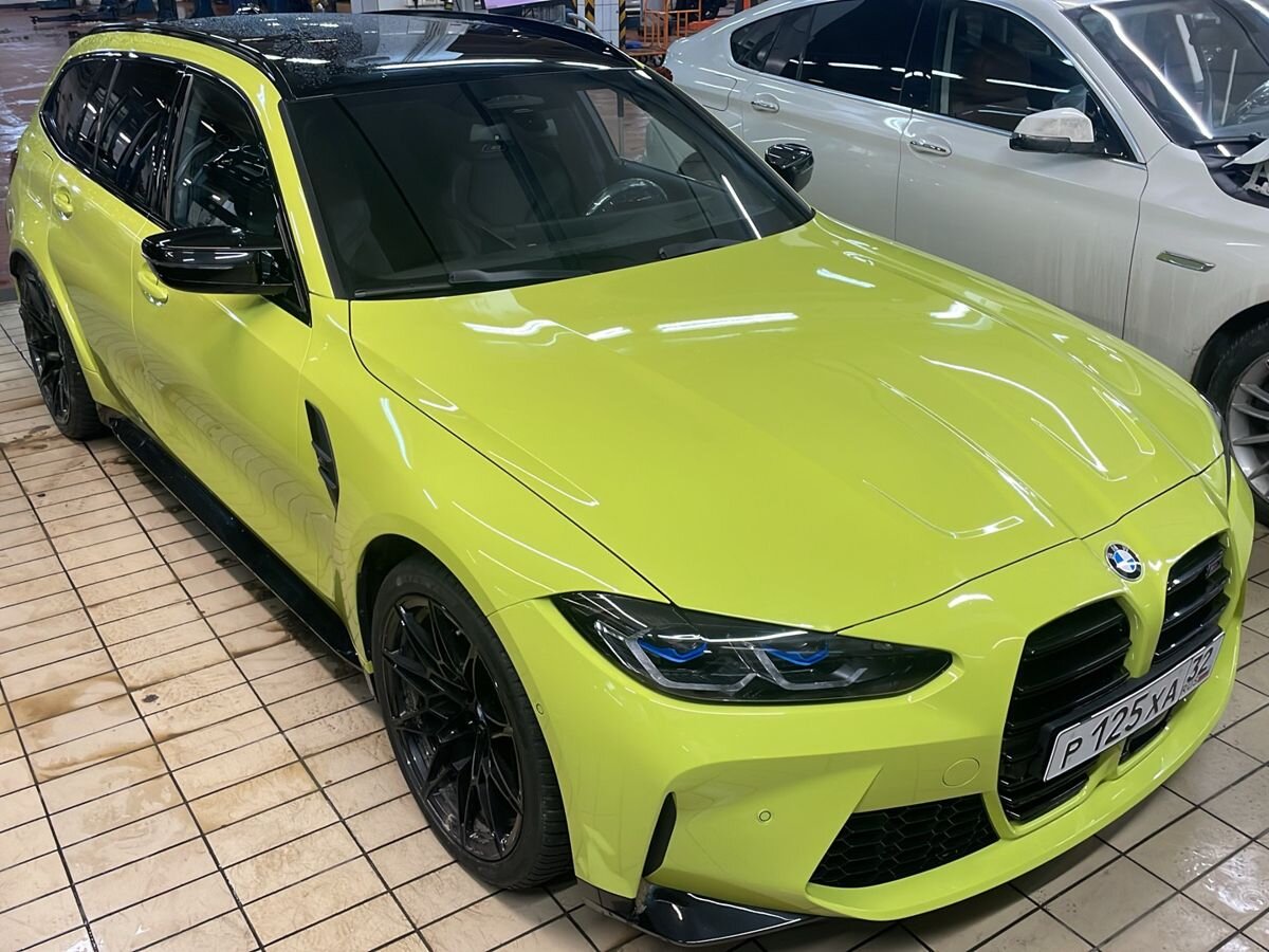 Автомобиль BMW M3 VI поколение (G80) 3.0 AT 4WD (510 л.с.) Competition Жёлтый 2024 с пробегом 19 638 км