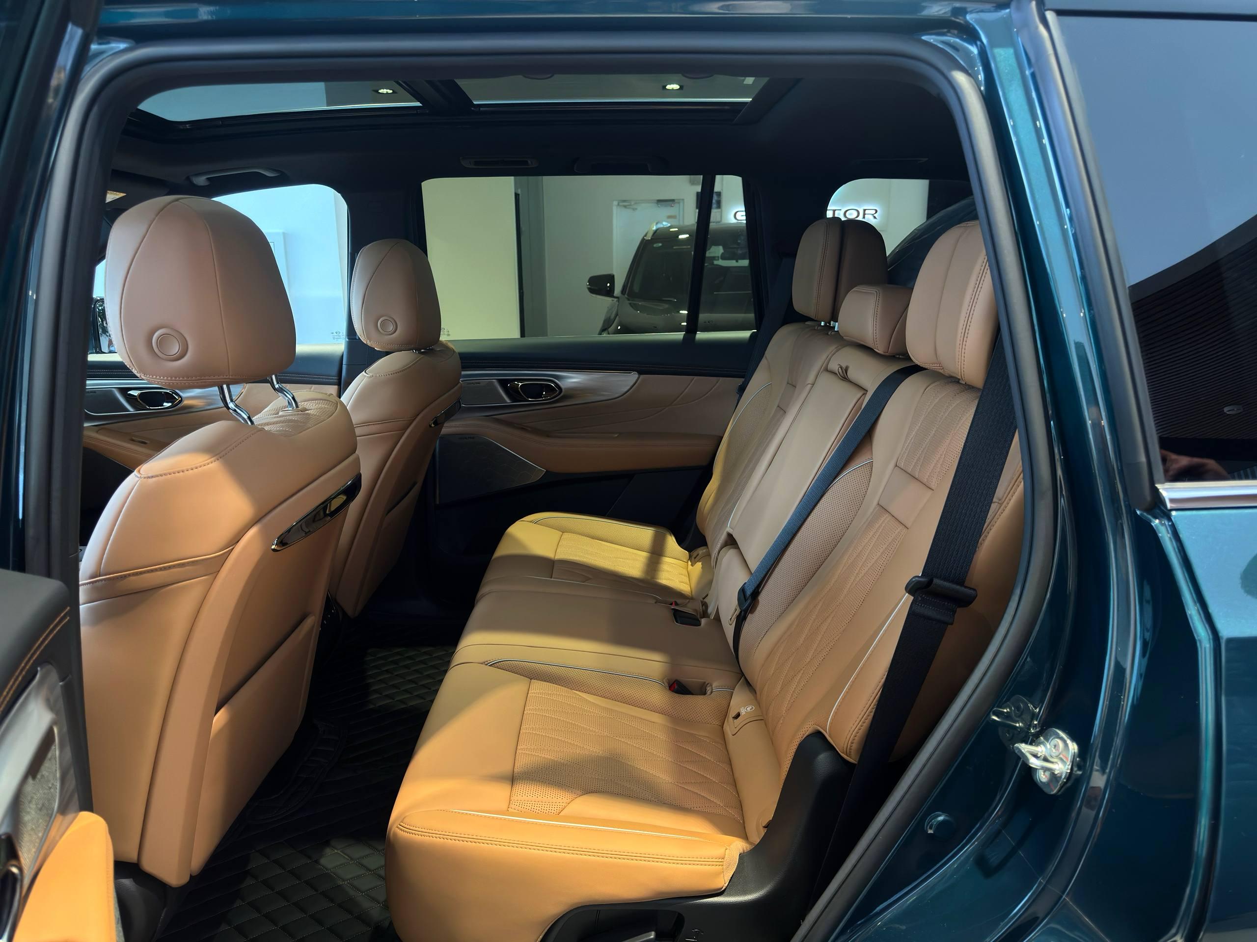 Автомобиль GAC GS8 II поколение 2.0 AT 4WD (231 л.с.) GX Premium Зелёный 2026 