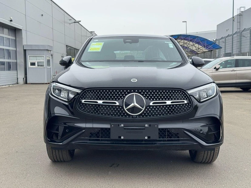 Автомобиль Mercedes-Benz GLC coupe II поколение (C254) 2.0 AT 4Matic (204 л.с.) Base Чёрный 2025 с пробегом 20 км