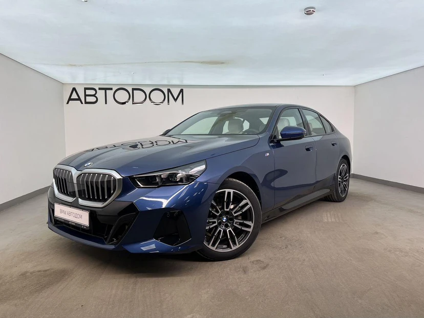 BMW 5 серии VIII поколение (G60) 2.0 AT (190 л.с.) Base Синий 2024 с пробегом 3 400 км