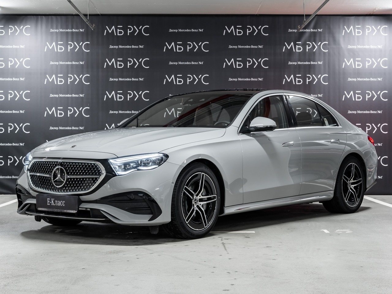 Автомобиль Mercedes-Benz E-Класс VI поколение (W214/S214) 2.0 AT 4Matic (258 л.с.) AMG Line Чёрный 2025 