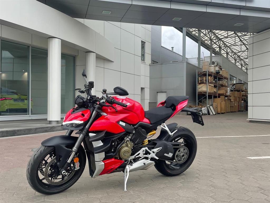 Мотоцикл Ducati Streetfighter V4 I поколение Streetfighter V4 Base Красный 2020 с пробегом 11252 км