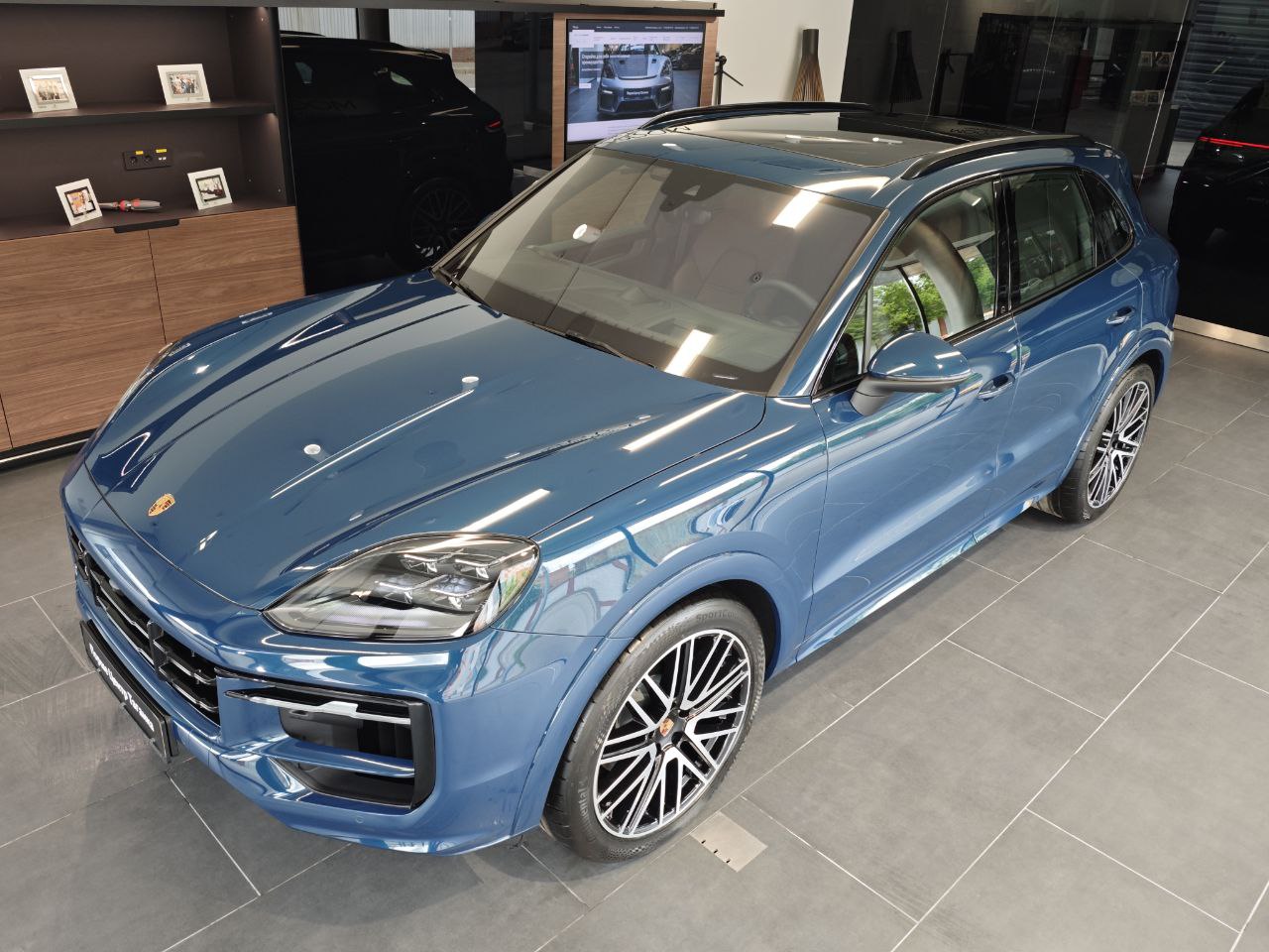 главное изображение транспортного средства