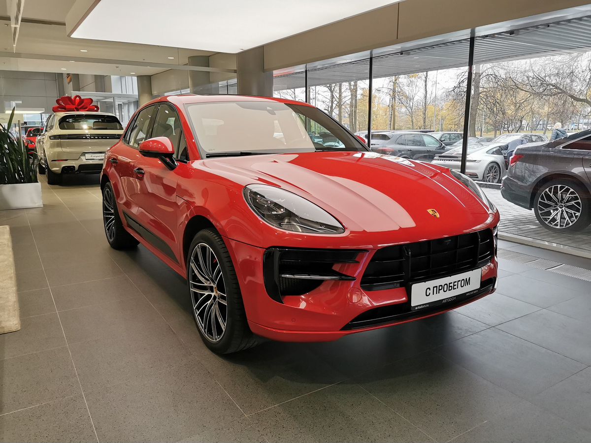 Автомобиль Porsche Macan I [рестайлинг] GTS 2.9 AMT 4WD (380 л.с.) GTS Красный 2021 с пробегом 50 878 км