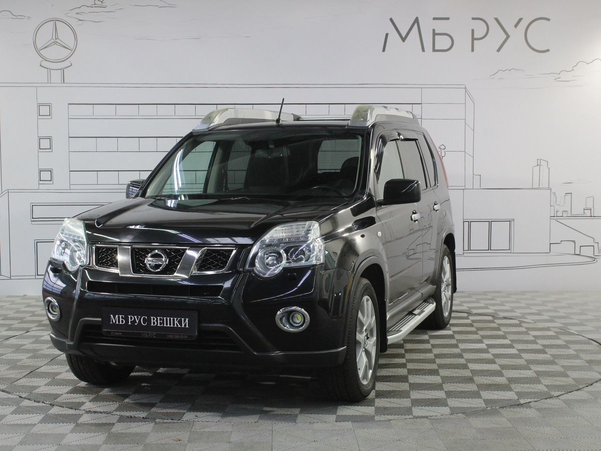 Автомобиль Nissan X-Trail II (T31) [рестайлинг] 2.0 CVT 4WD (141 л.с.) LE High Чёрный 2013 с пробегом 85 623 км