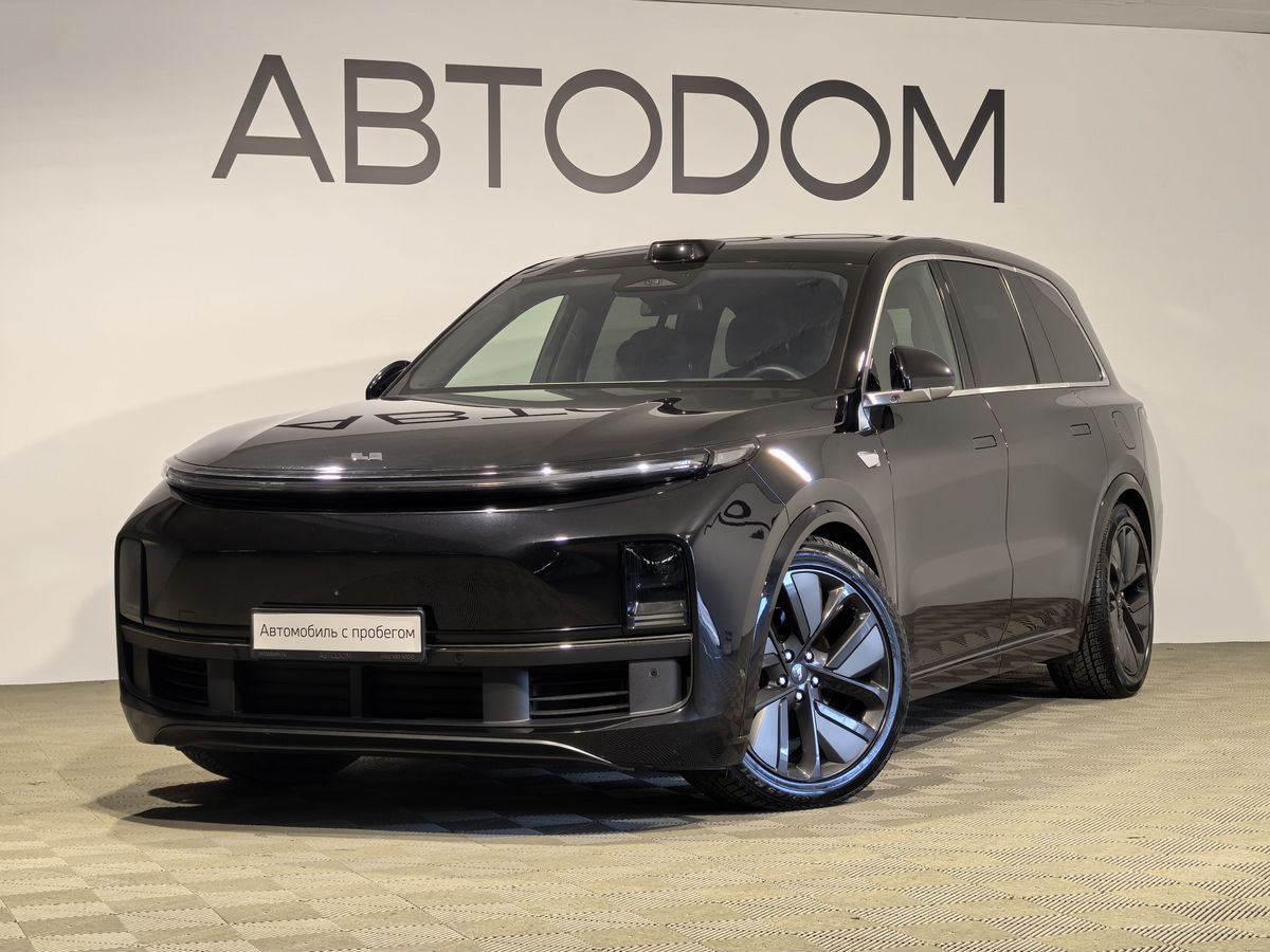 Автомобиль LiXiang L9 I поколение 1.5hyb AT 4WD (449 л.с.) Max Чёрный 2023 с пробегом 6 051 км
