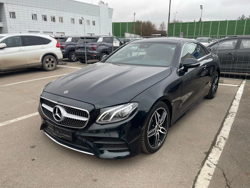 Автомобиль Mercedes-Benz E-Класс V поколение (W213/S213/C238) 200 2.0 AT (197 л.с.) Sport Зелёный 2020 с пробегом 43 560 км