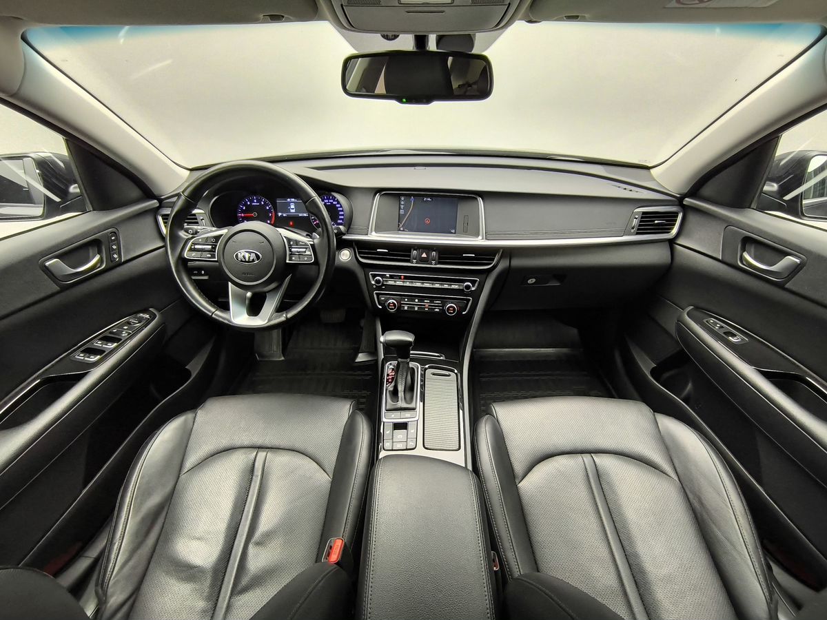 Автомобиль Kia Optima IV [рестайлинг] 2.4 AT (188 л.с.) Prestige Серый 2019 с пробегом 141 177 км