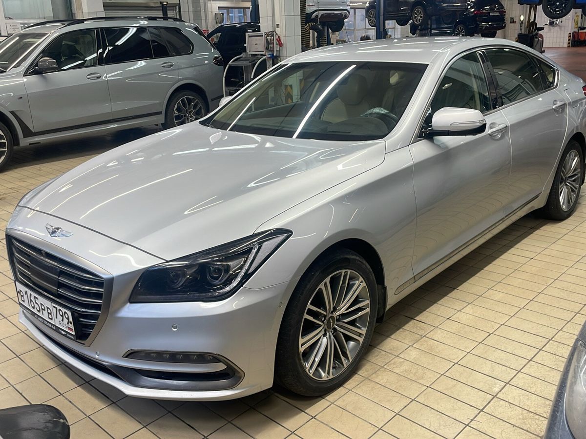 Автомобиль Genesis G80 I поколение 2.0 AT 4WD (245 л.с.) Premium Серый 2019 с пробегом 74 433 км