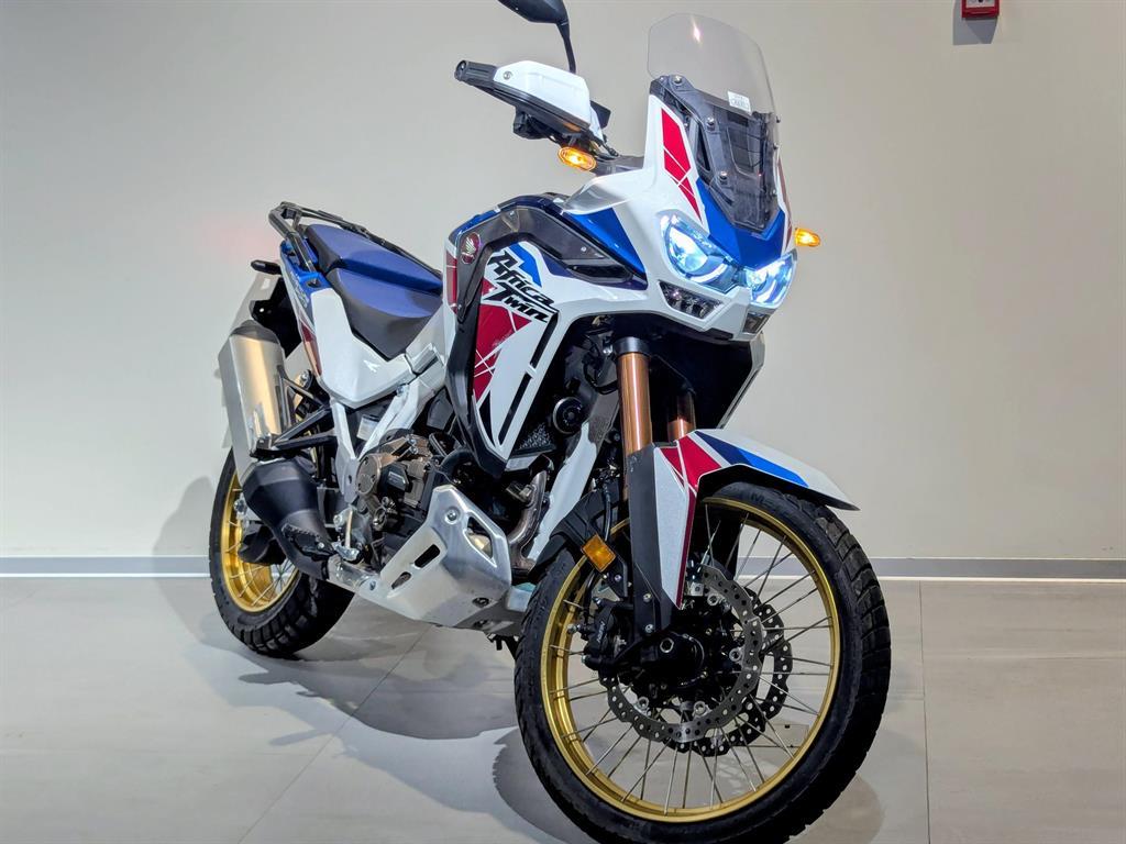 Мотоцикл Honda CRF 1100L Africa Twin I поколение Africa Twin Base Белый 2024 с пробегом 545 км