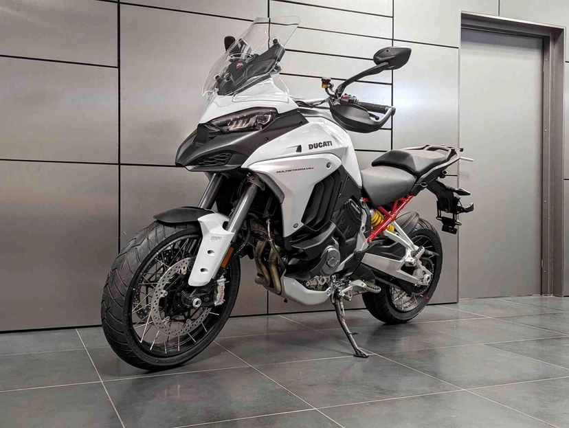 Мотоцикл Ducati Multistrada V4 S I поколение Multistrada V4 S Base Комбинированный 2022 