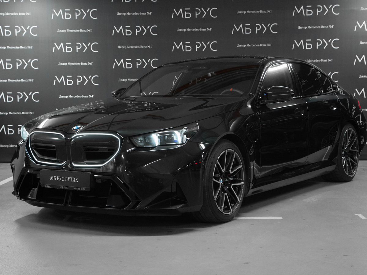 BMW M5 VII поколение (G90) 4.4hyb AT 4WD (727 л.с.) M5 Чёрный 2024 с пробегом 21 615 км