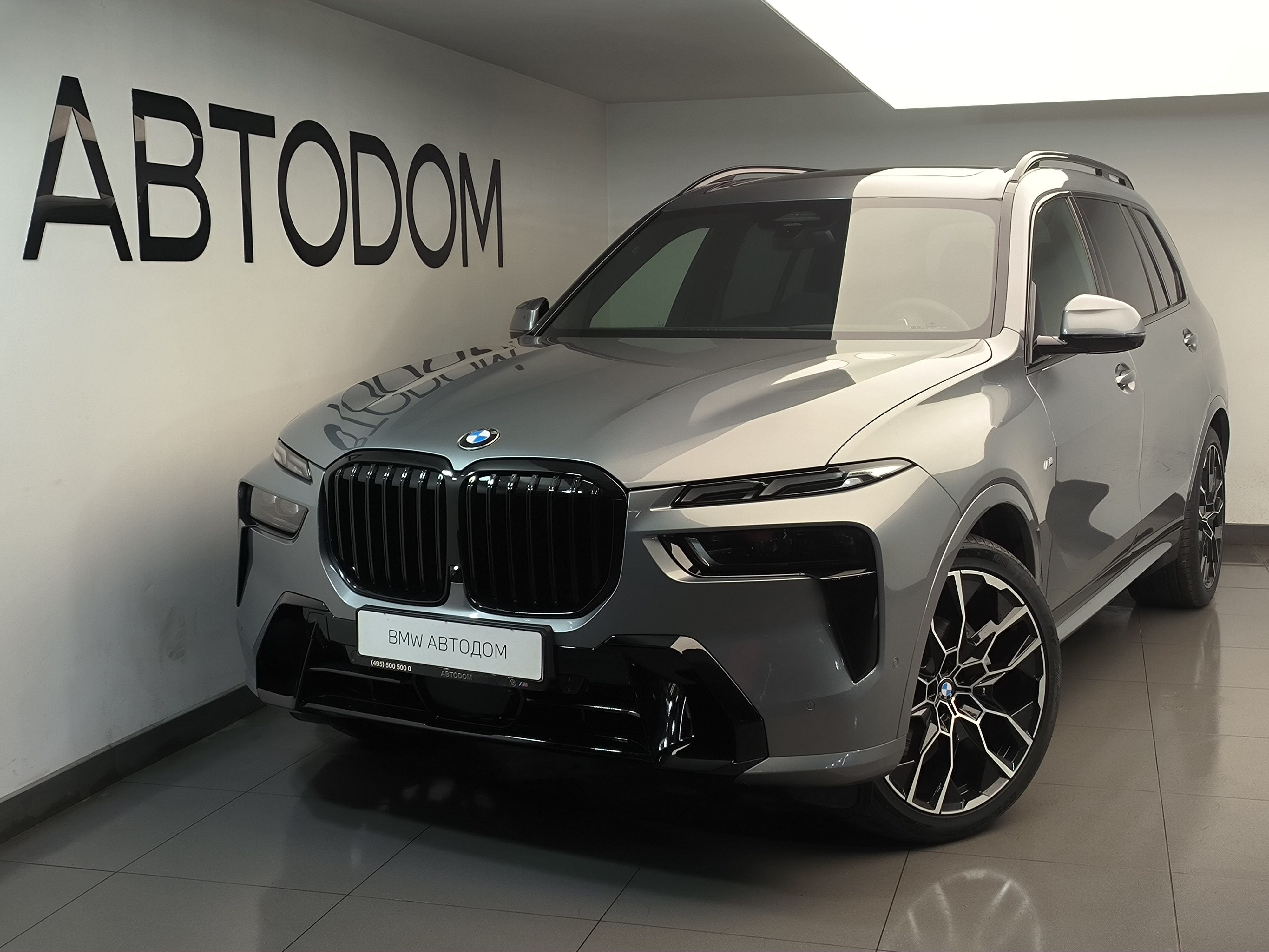 Автомобиль BMW X7 I (G07) [рестайлинг] 3.0 AT 4WD (381 л.с.) xDrive40i Серый 2025 