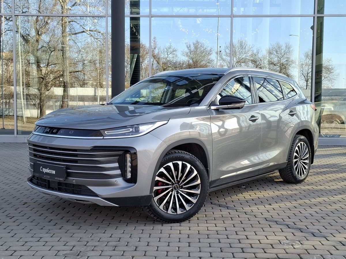 Автомобиль EXEED TXL I [рестайлинг] 2.0 AMT 4WD (197 л.с.) Sport Edition Серебристый 2022 с пробегом 78 606 км
