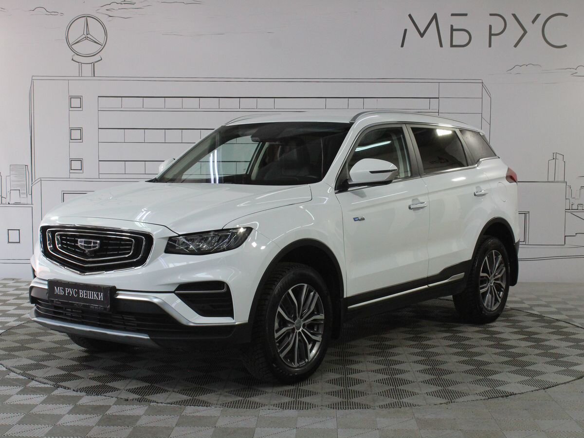 Автомобиль Geely Atlas Pro I поколение 1.5 AMT 4WD (177 л.с.) Luxury Белый 2024 с пробегом 38 000 км