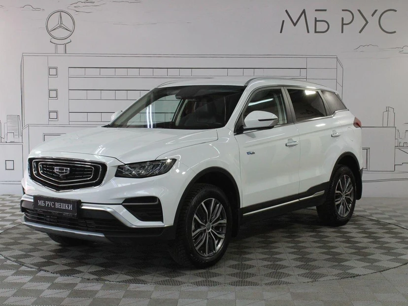 Автомобиль Geely Atlas Pro I поколение 1.5 AMT 4WD (177 л.с.) Luxury Белый 2024 с пробегом 38 000 км