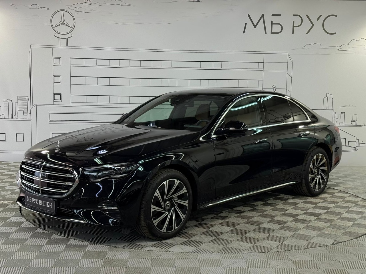 Автомобиль Mercedes-Benz E-Класс VI поколение (W214/S214) 2.0 AT 4Matic (258 л.с.) AMG Line Чёрный 2025 