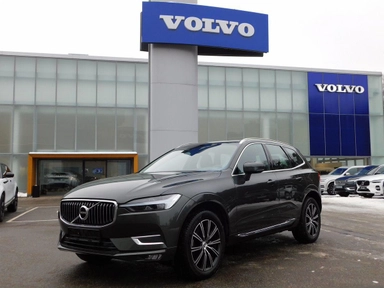 Автомобиль Volvo XC60 II поколение 2.0 AT 4WD (249 л.с.) Inscription Серый 2021 с пробегом 28450 км