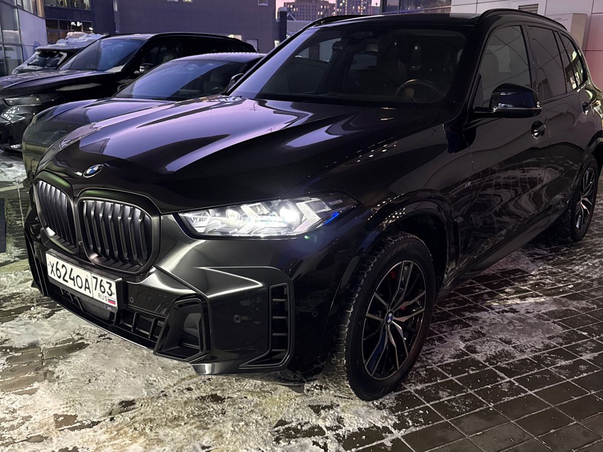 Автомобиль BMW X5 IV (G05) [рестайлинг] 3.0d AT 4WD (286 л.с.) M Sport Чёрный 2023 с пробегом 23 400 км
