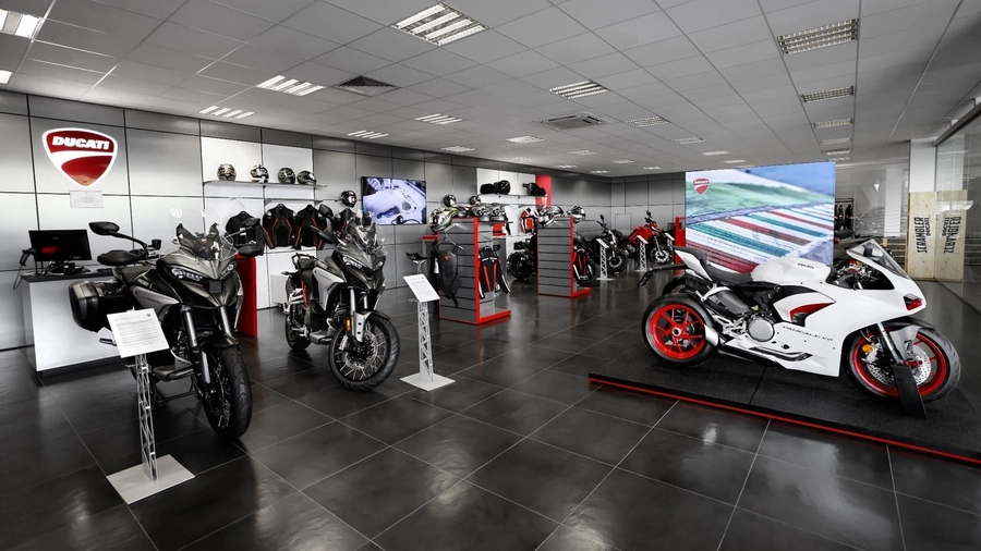 изображение дилерского центра