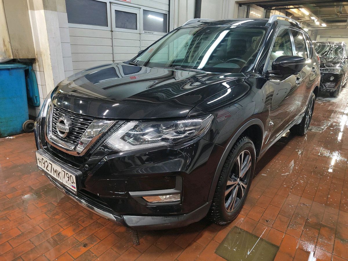 Автомобиль Nissan X-Trail III (T32) [рестайлинг] 2.0 CVT 4WD (144 л.с.) SE Top (2018-2020) Чёрный 2021 с пробегом 78 484 км
