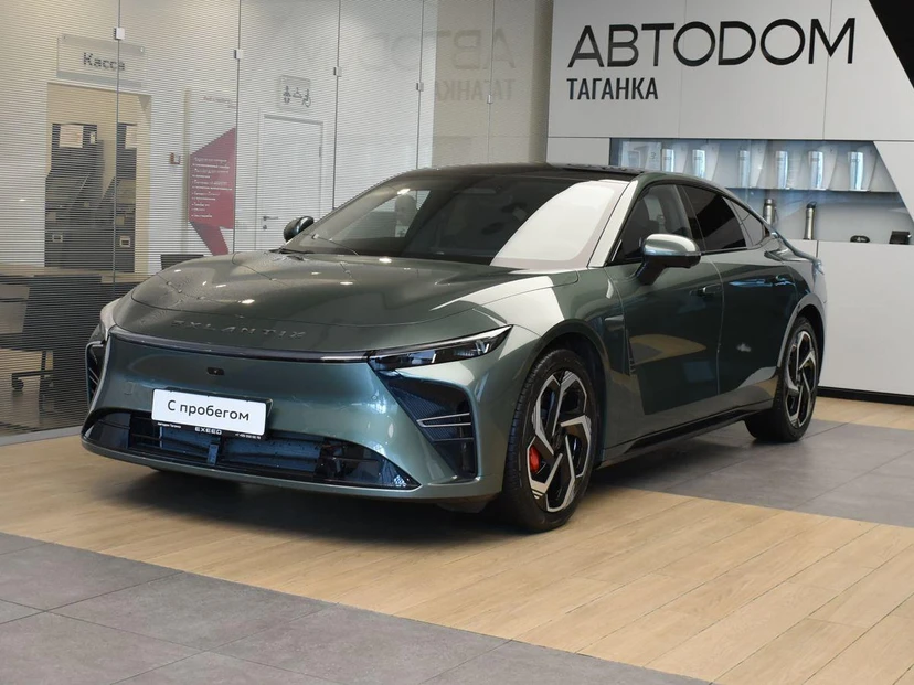 EXEED Exlantix ES I поколение 1.5hyb AT 4WD (469 л.с.) Base Зелёный 2025 с пробегом 2 650 км