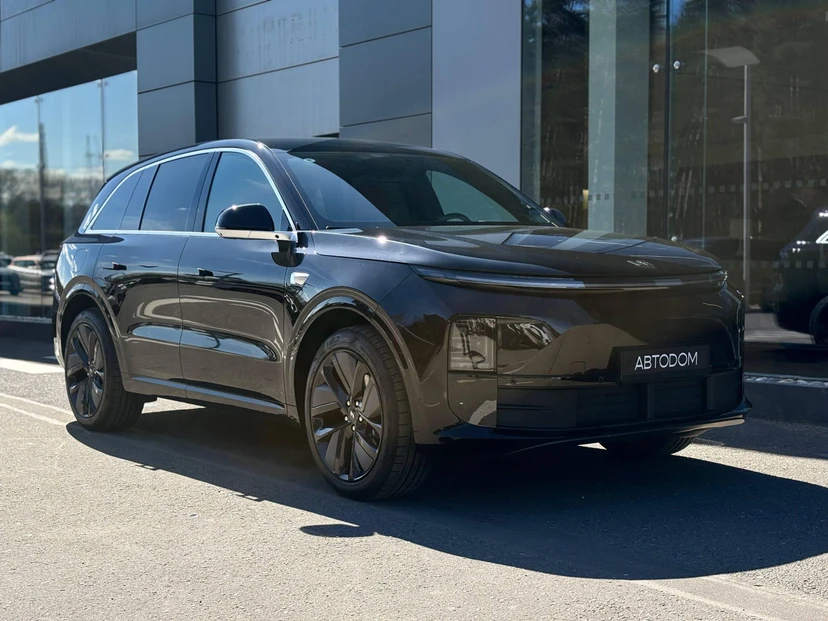 LiXiang L6 I поколение 1.5hyb AT 4WD (408 л.с.) Pro Чёрный 2025
